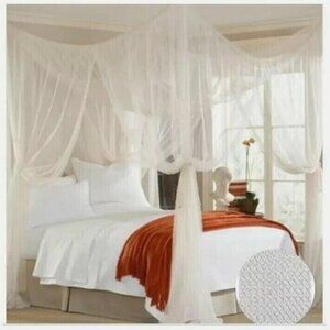 QUEEN SHEER BED CANOPY  new in box